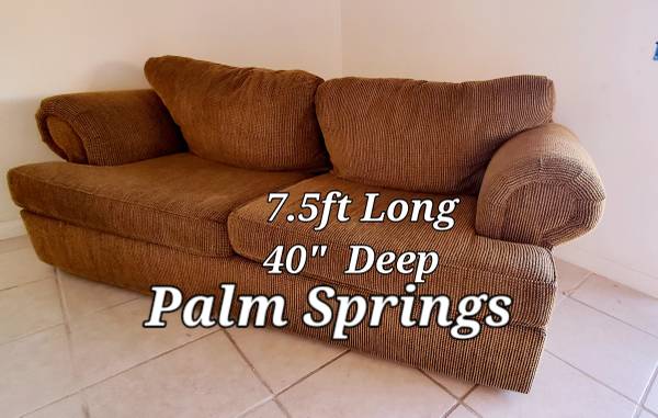 Photo Couch 7.5ft Palm Springs $375