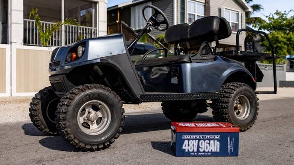 Photo Dakota Lithium Batteries Victron Upgrade RV Van Golf Cart Off Grid $1