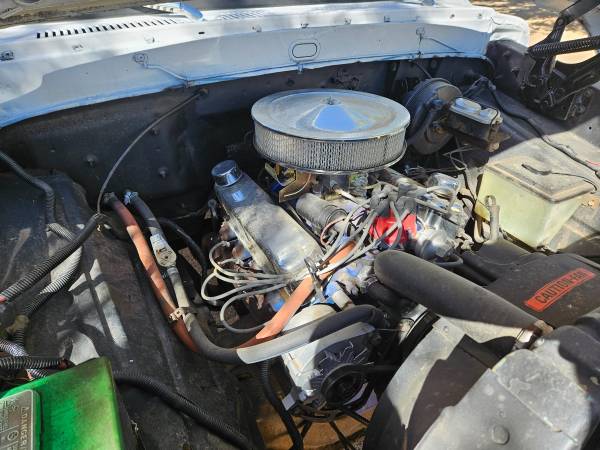 Photo Ford 302 engine and C4 trans $1,200