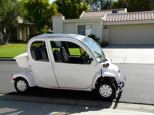 Gem Electric Car - $8,500 (cathedral City) 