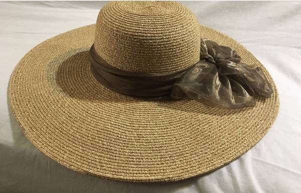 New extra wide hat $32