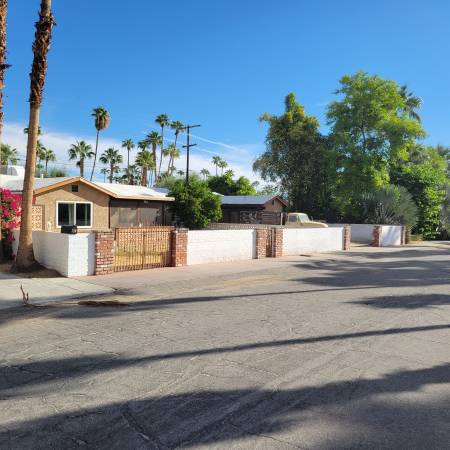 Photo Palm Springs South End House For Sale $700,000