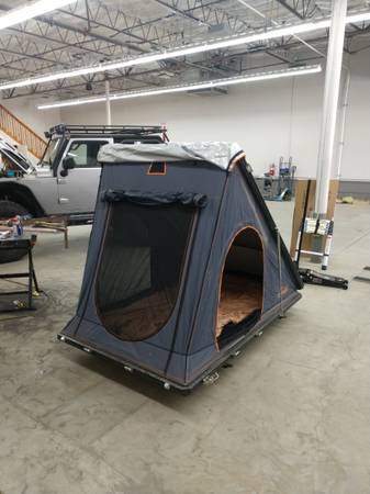 Photo Roof Nest, Falcon roof top tent $2,500