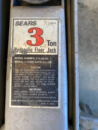 Photo Sears 3 ton hydraulic floor jack $65
