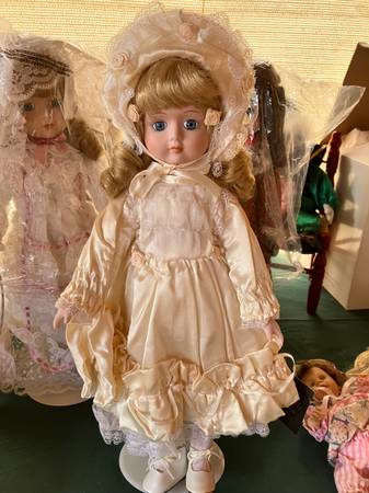 Photo Southern Belle Porcelain Doll(s) $18