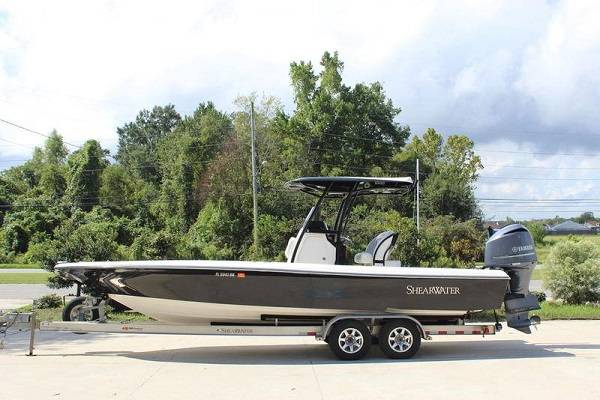 Photo Beautiful Sterling Heights 2016 Shearwater 270 Yamaha 350hp Outboard $41,000
