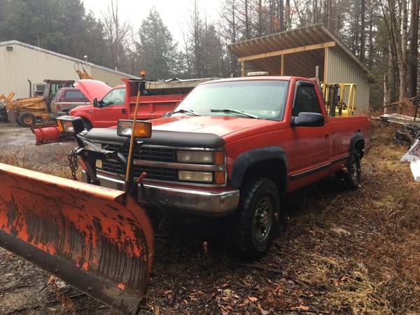 1996 Chevy 2500 4x4 with snow plow - $1200 | Cars & Trucks For Sale ...