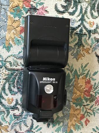 Photo Nikon SB-28 flash unit $50
