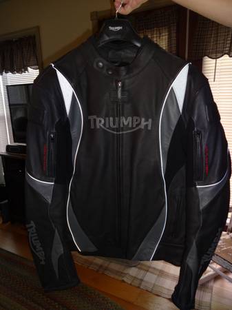 Photo Triumph motorcycle jacket $150