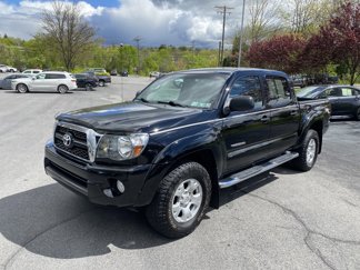 Photo Used 2011 Toyota Tacoma w TRD Off-Road Package for sale