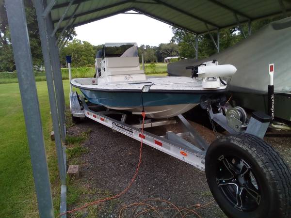Photo 2022 BLAZE F22 bay boat Reduced $45,750