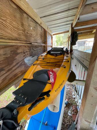 Photo Hobie outback kayak $700