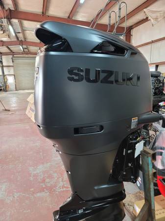 Photo New Suzuki Outboards at Dealer Cost