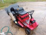 Toro 12 32 Riding Mower Runs Great With A Twin Bagger  400