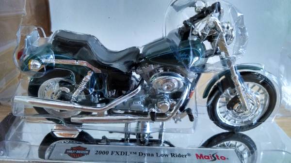Photo 2000 DIECAST HARLEY DAVIDSON FXDL DYNA LOW RIDER 118 SCALE NEW - $20 (DOWNINGTOWN, PA) lsaquo image 1 of 4 rsaquo 549 BONDSVILLE ROAD (google map)