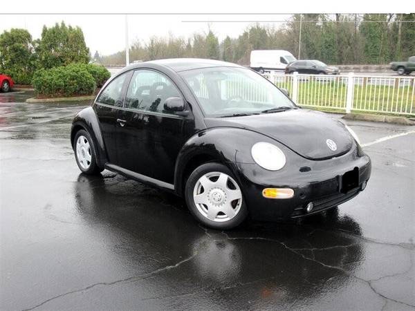 Photo 2000 VW Beetle bug 30 MPG - $2,900 (Philadelphia .PA)