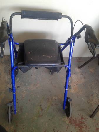 Photo In Need of a Cheap Rollator I have what you need. - $20 (mesa) lsaquo image 1 of 11 rsaquo (google map)