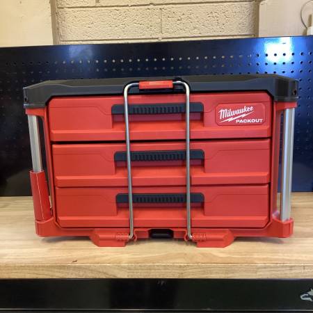 Milwaukee PACKOUT 3-Drawer Toolbox Kit with Dolly, Toolbox and