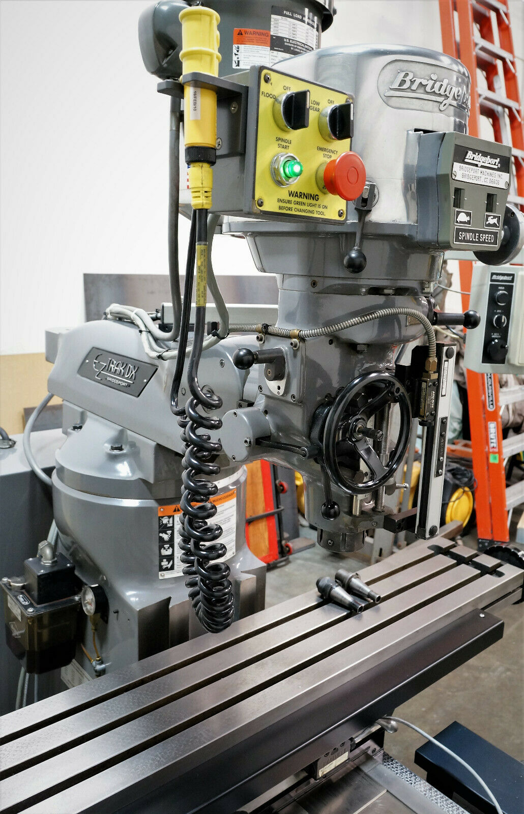 1995 Bridgeport milling machine, EzTrak CNC Tools For Sale Phoenix