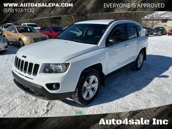 Photo 2016 Jeep COMPASS SPORT Latitude 4X4, VERY LOW MILES, WARRANTY. - $15,900 (WE FINANCE EVERYONE WITH LOW DOWN PAYMENT)