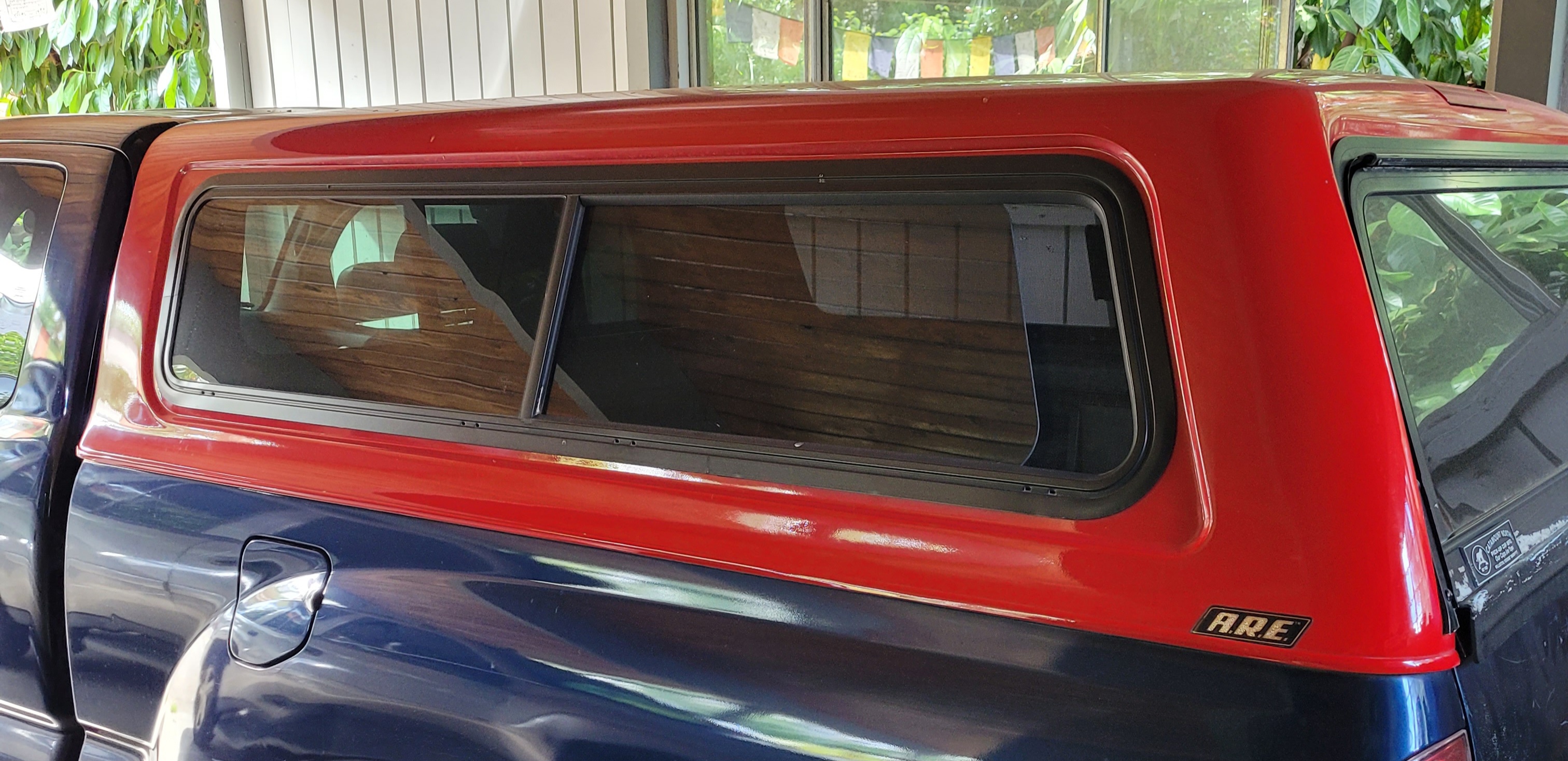 Photo Tacoma Truck Cap