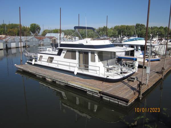 44 ft GIBSON HOUSEBOAT FOR SALE $59,900 | Boats For Sale | Quad Cities ...