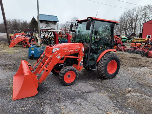 JD 3520 and Kubota LX2610 and L4701 and BX1850 and Tractors | Garden ...