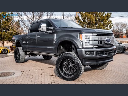 Photo Used 2017 Ford F250 Platinum for sale