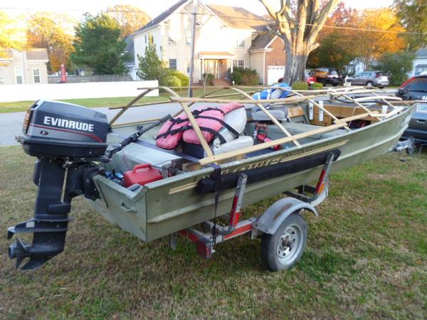 Photo 1639 Lowe Jon Boat 25hp bow Trolling Motor Galv. Trailer loaded  more - $3,850 (Va. Beach , VA.) lsaquo image 1 of 11 rsaquo (google map)