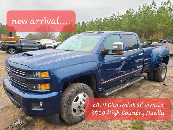 Photo 2019 Chevrolet Silverado 3500 3500HD High Country DUALLY 4x4 - $56,900 (Peachland)