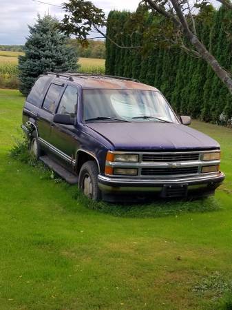 1995 Chevy Tahoe 4x4 1750 Penn Yan Ny Cars Trucks For Sale Rochester Ny Shoppok