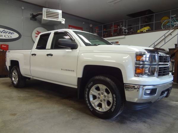 Photo 2014 Chevy Silverado 1500 LT Double Cab Z71 4X4 - Only 62,541 Miles - $25,995 (Brockport)