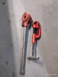 Ridgid 300 Pipe Threader with Stand