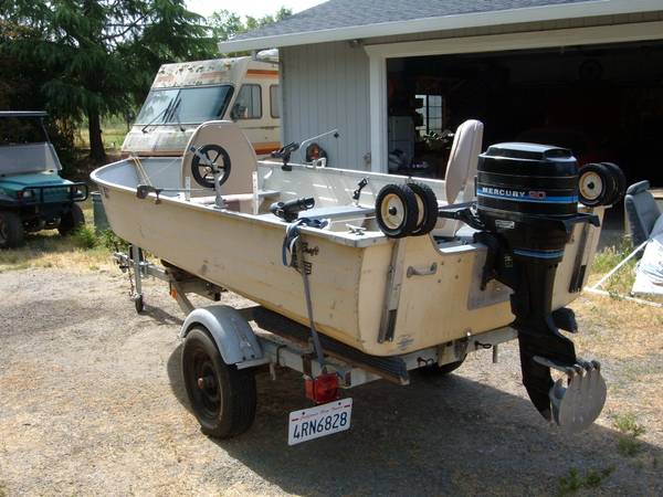 14' ALUMINUM FISHING BOAT - $1700 (LINCOLN) | Boats For Sale ...