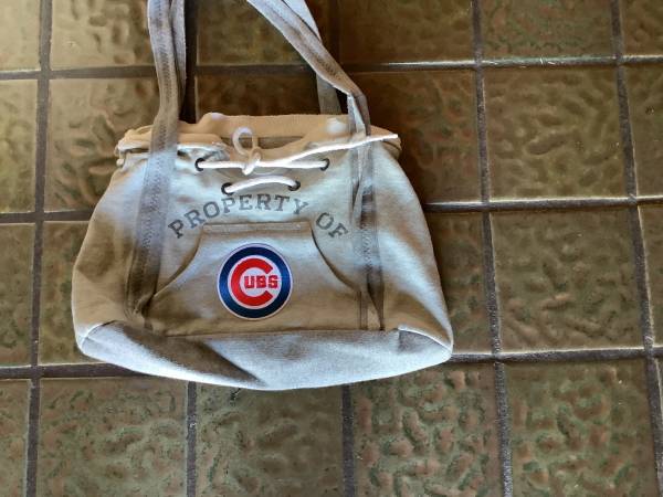 Chicago Cubs Hoodie Purse MLB $20 | Sports Goods For Sale | Sacramento ...