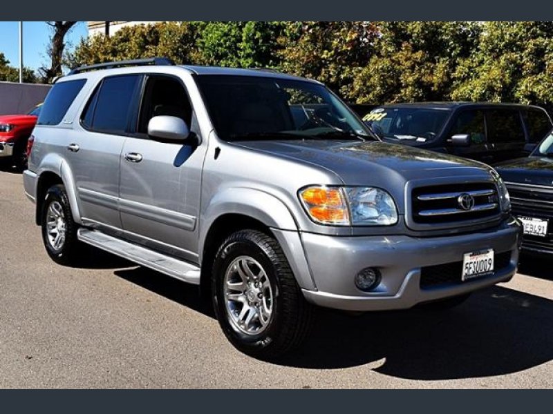 Toyota sequoia 2004