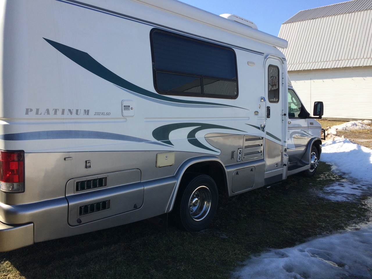 2004 Coach House PLATINUM 232XL 30000 RV, RVs for Sale Sandusky