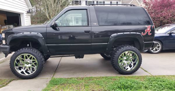 98 chevy Tahoe 2 door lifted - $8500 (Pooler) | Cars & Trucks For Sale ...