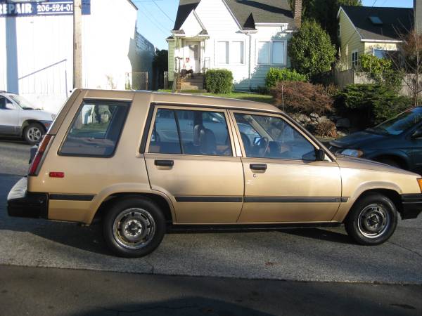Photo 1984 TOYOTA TERCEL 4DR WAGON ONE OWNER LOW MILES MUST SEE IMPRESSIVE - $3,995 (SeattleLake City)
