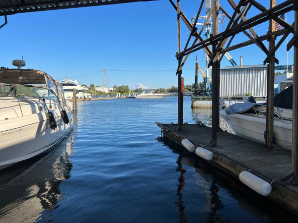 duwamish yacht club slip for sale