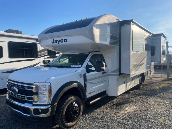 Jayco Greyhawk XL 32U Diesel 4X4 $199,895 | RV, RVs for Sale | Seattle ...