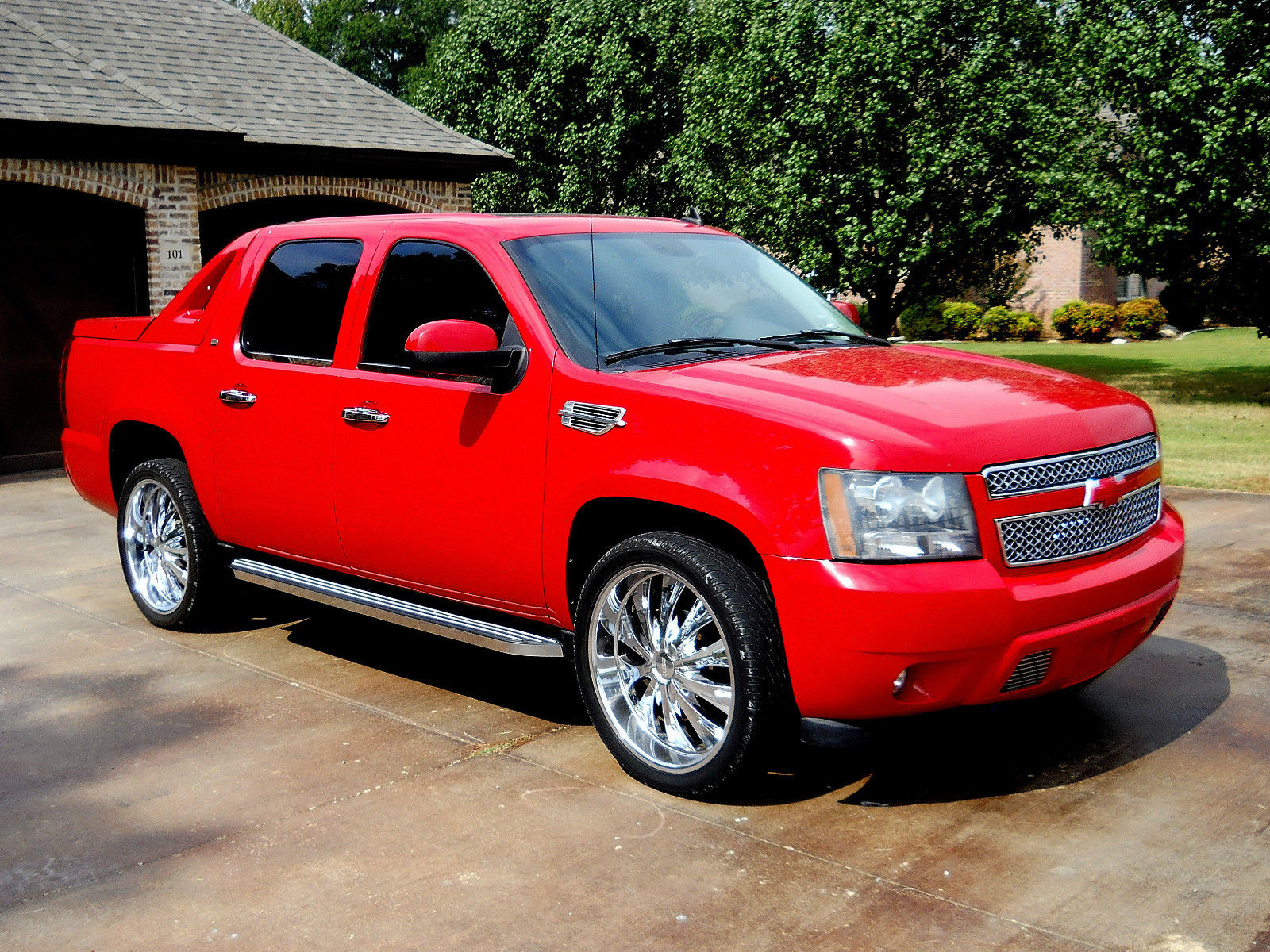 SELL!! BY OWNER 2007*CHEVROLET AVALANCHE Cars & Trucks For Sale