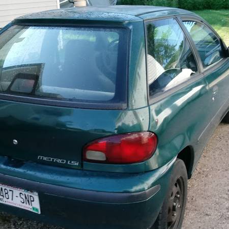 97 geo metro 4 door