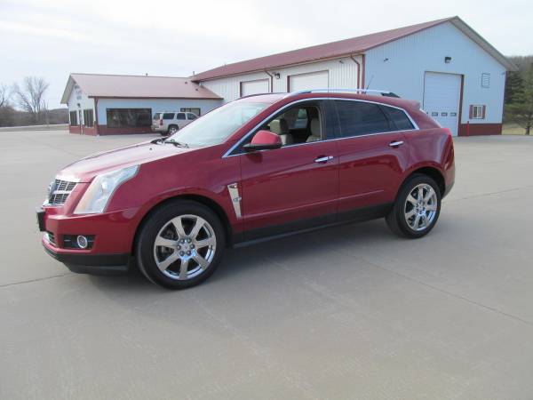 Photo 2011 Cadillac SRX Premium (NICE-LOW MILES) - $13,995 (New Horizons Auto Center,Council Bluffs, Iowa)