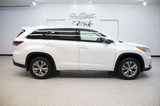 Used 2015 Toyota Highlander AWD XLE V6 for sale | Cars & Trucks For ...