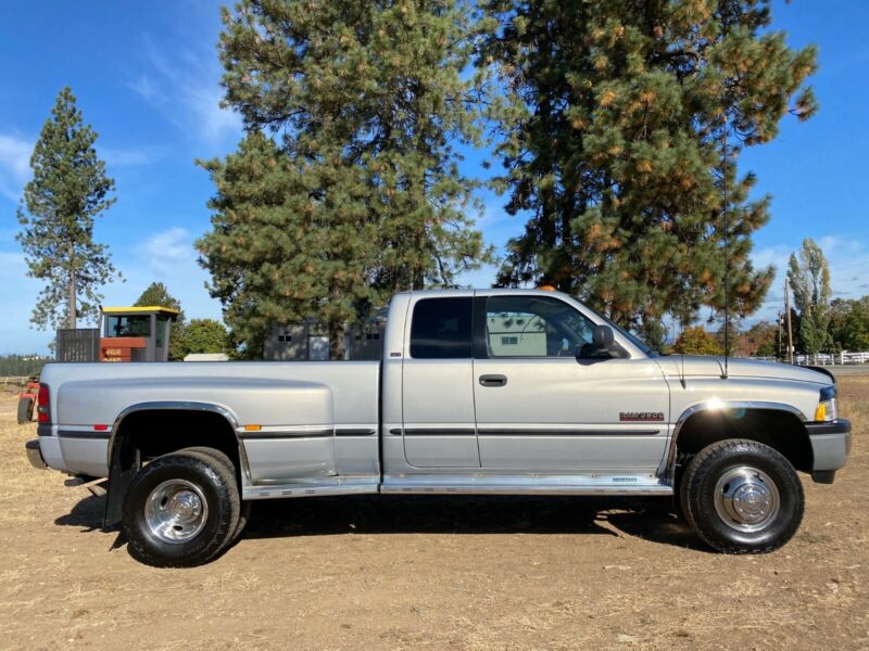 1999 Dodge Ram 3500 4X4 CUMMINS DIESEL 1 TON Cars & Trucks For Sale