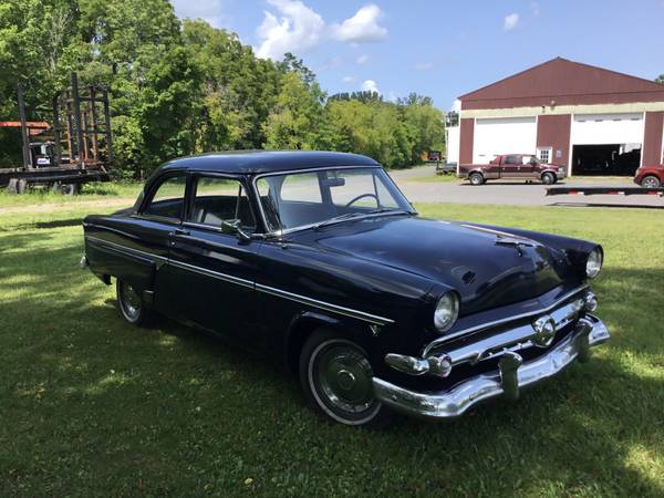 1954 Ford Customline 2 Door For Sale - ZeMotor