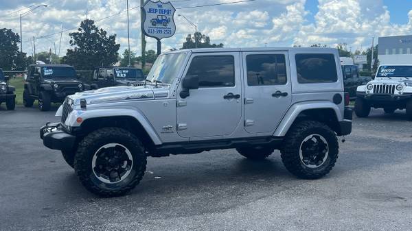 Photo 2014 Jeep Wrangler Polar Edition Loaded Lifted - $31,500 (We have 100 Jeeps in stock)