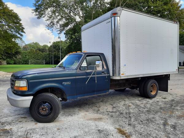 Photo 1993 Ford F350 XL - Low Miles - $3,500 (Waterville)