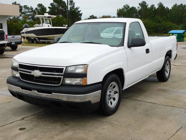 Photo 2007 CHEVY SILVERADO 1500  8FT LONG BED  85K LOW MILES  - $11,995 ( NO DOC FEES )